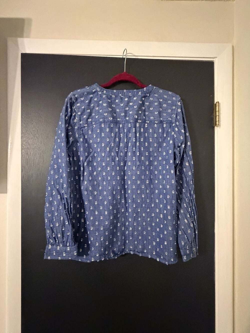 Chico's Blue Long Sleeve Button-Front Blouse with silver Metallic Dot Texture - Picture 9 of 9